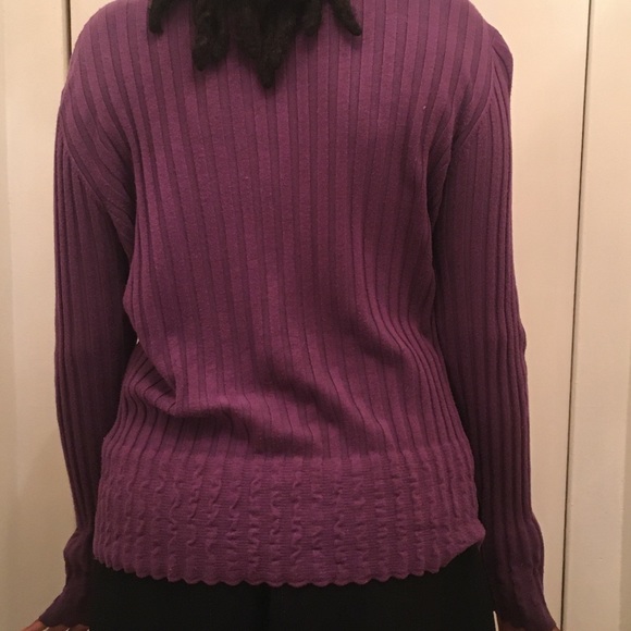 Ribbed knit turtleneck - Picture 3 of 4